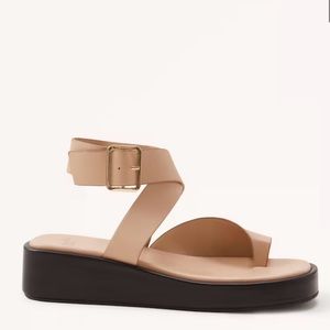 Abercrombie toe ring wrap sandal